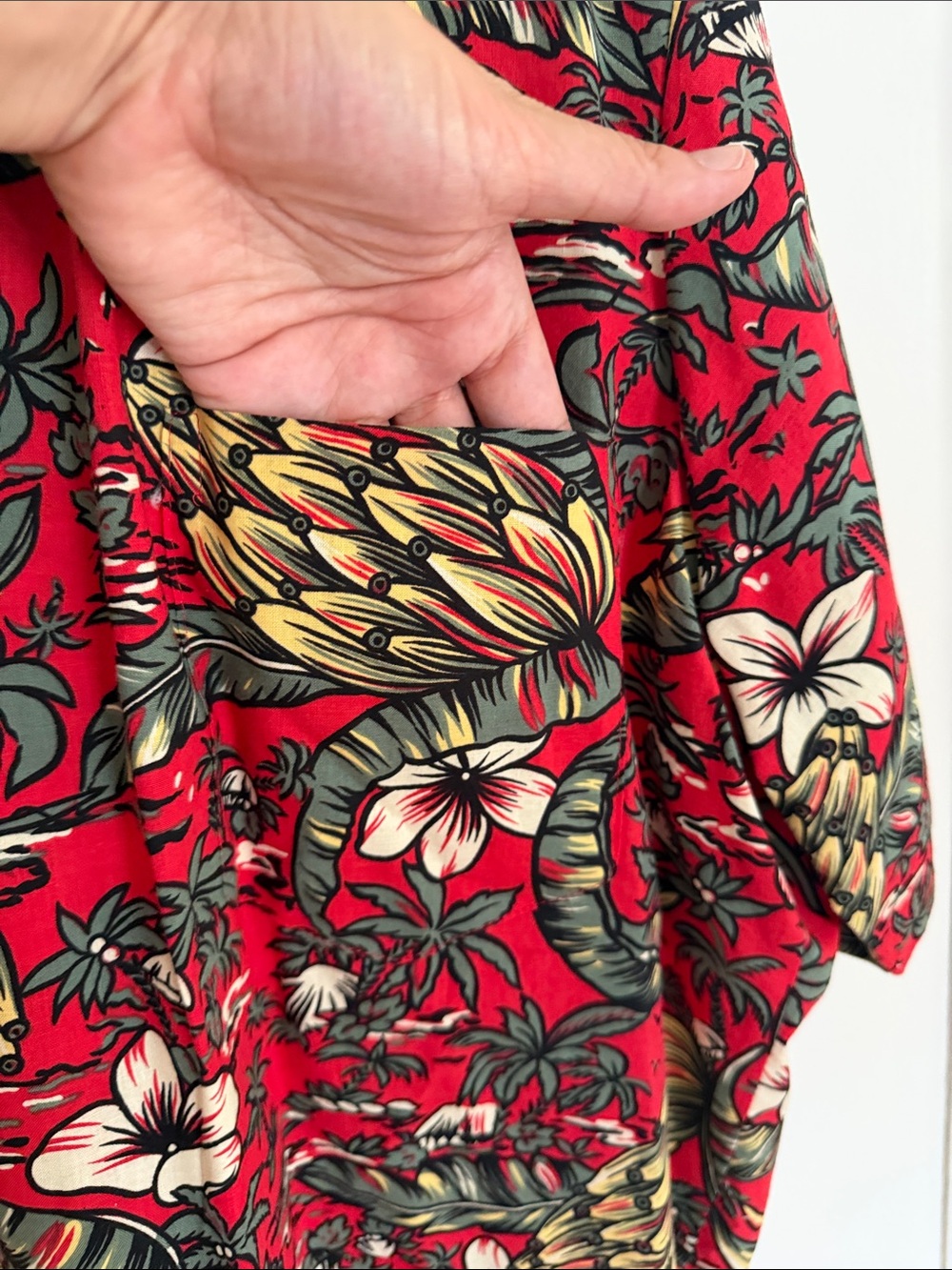Hilo Hattie Red Tropical Print Hawaiian Shirt XXL - Picture 5 of 7